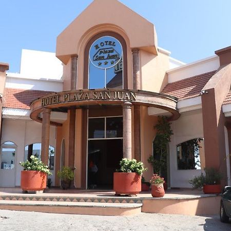 Hotel Plaza San Juan サン・ファン・デ・ロス・ラゴス エクステリア 写真